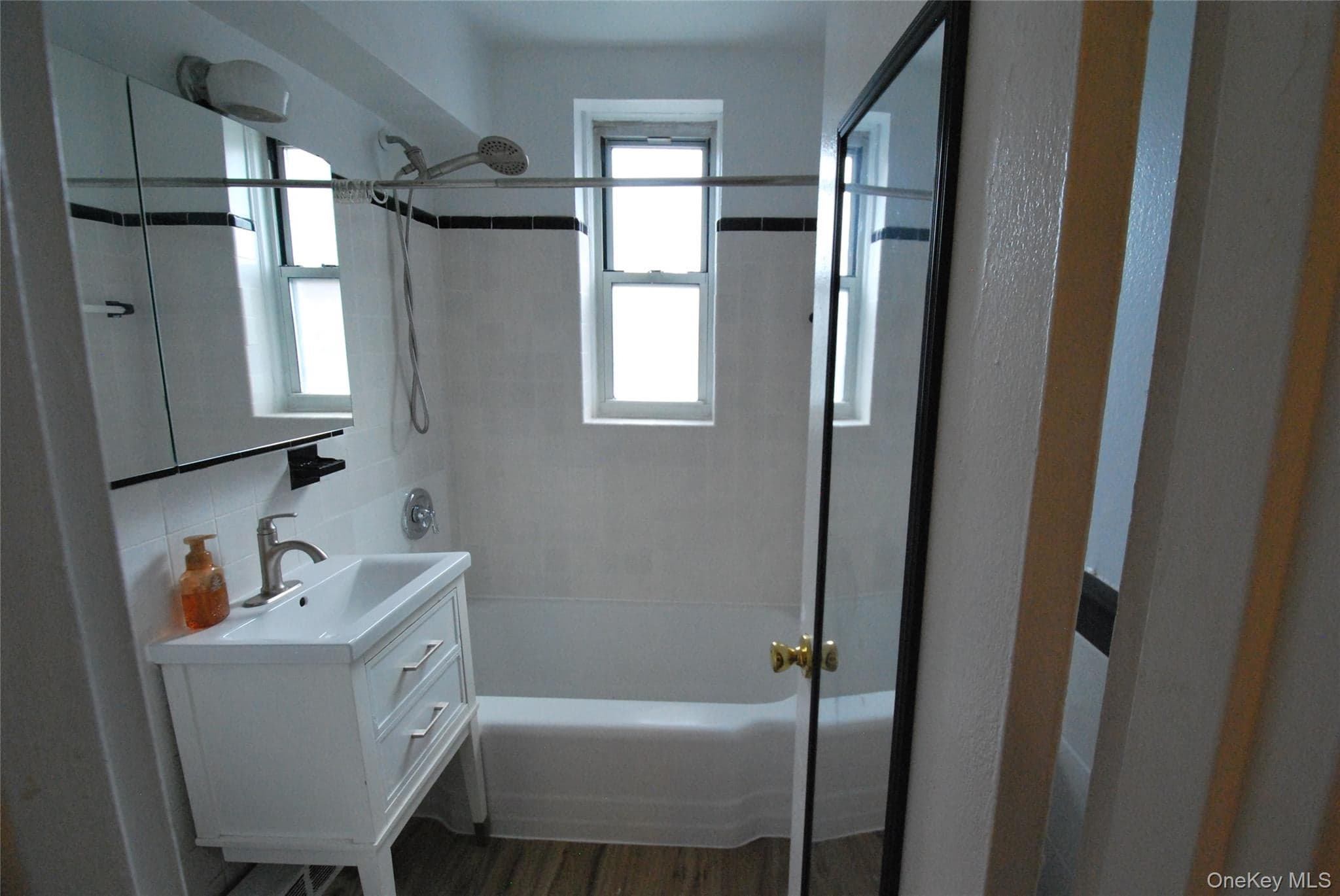 2 Sadore Lane Unit: 5E thumbnail 9