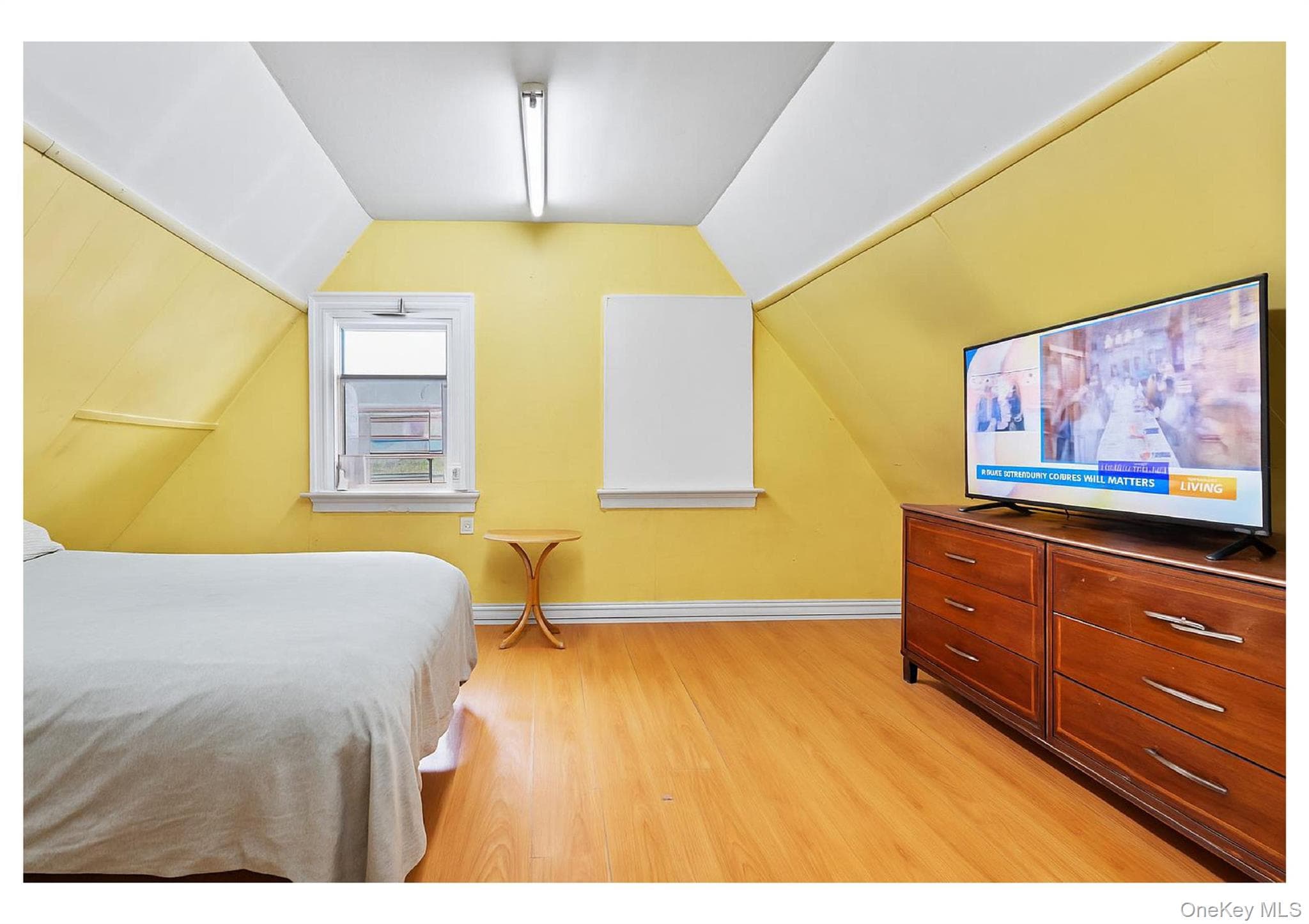 350-354 East 193rd Street St thumbnail 17