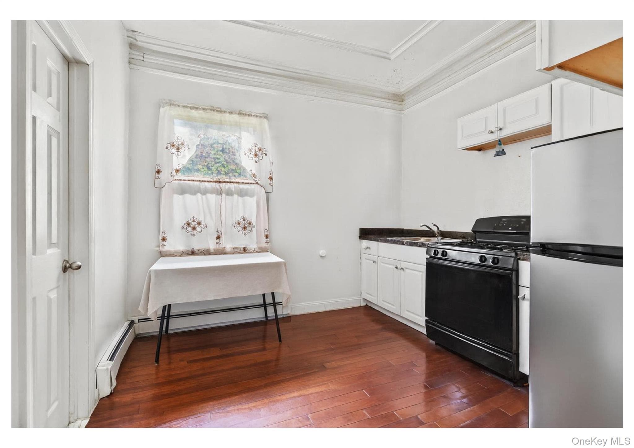 350-354 East 193rd Street St thumbnail 24