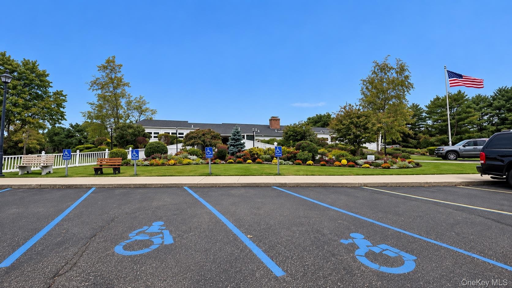 205 Village Circle thumbnail 18