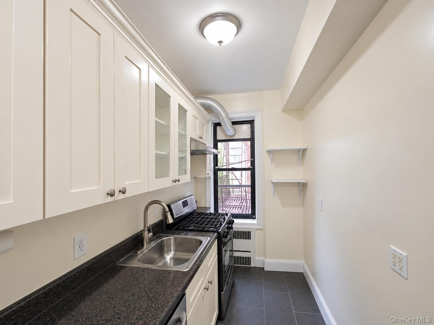 9205 Whitney Avenue Unit: A27 thumbnail 6