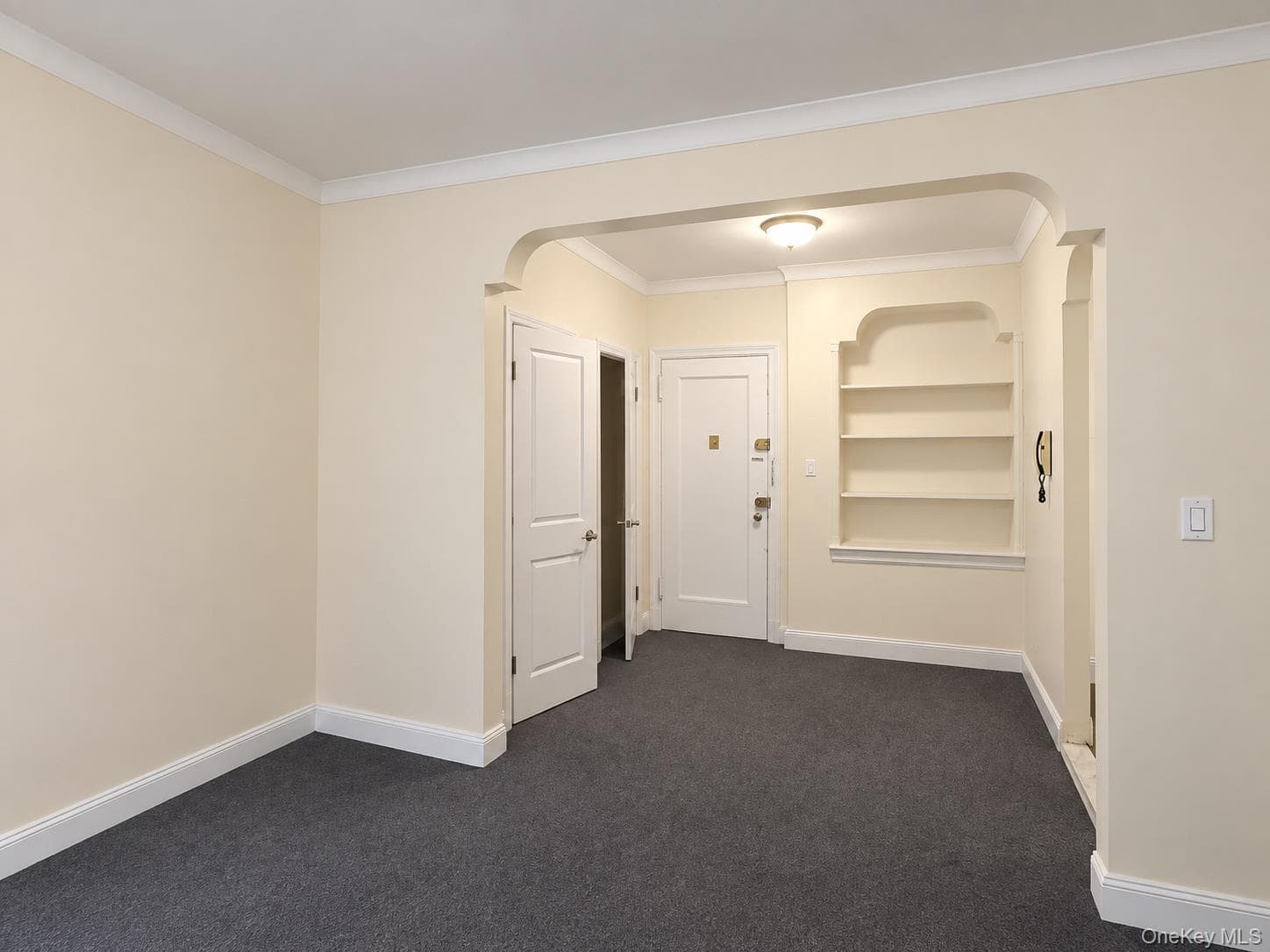 9205 Whitney Avenue Unit: A27 thumbnail 4