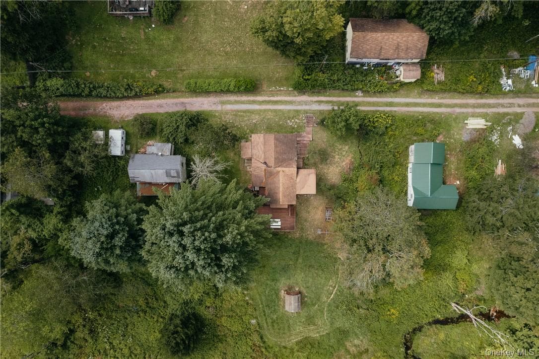 32 Brookside Drive thumbnail 32