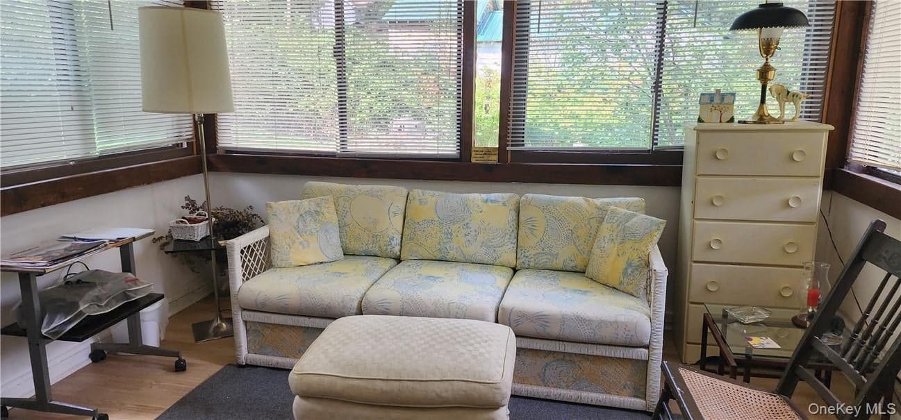 32 Brookside Drive thumbnail 31