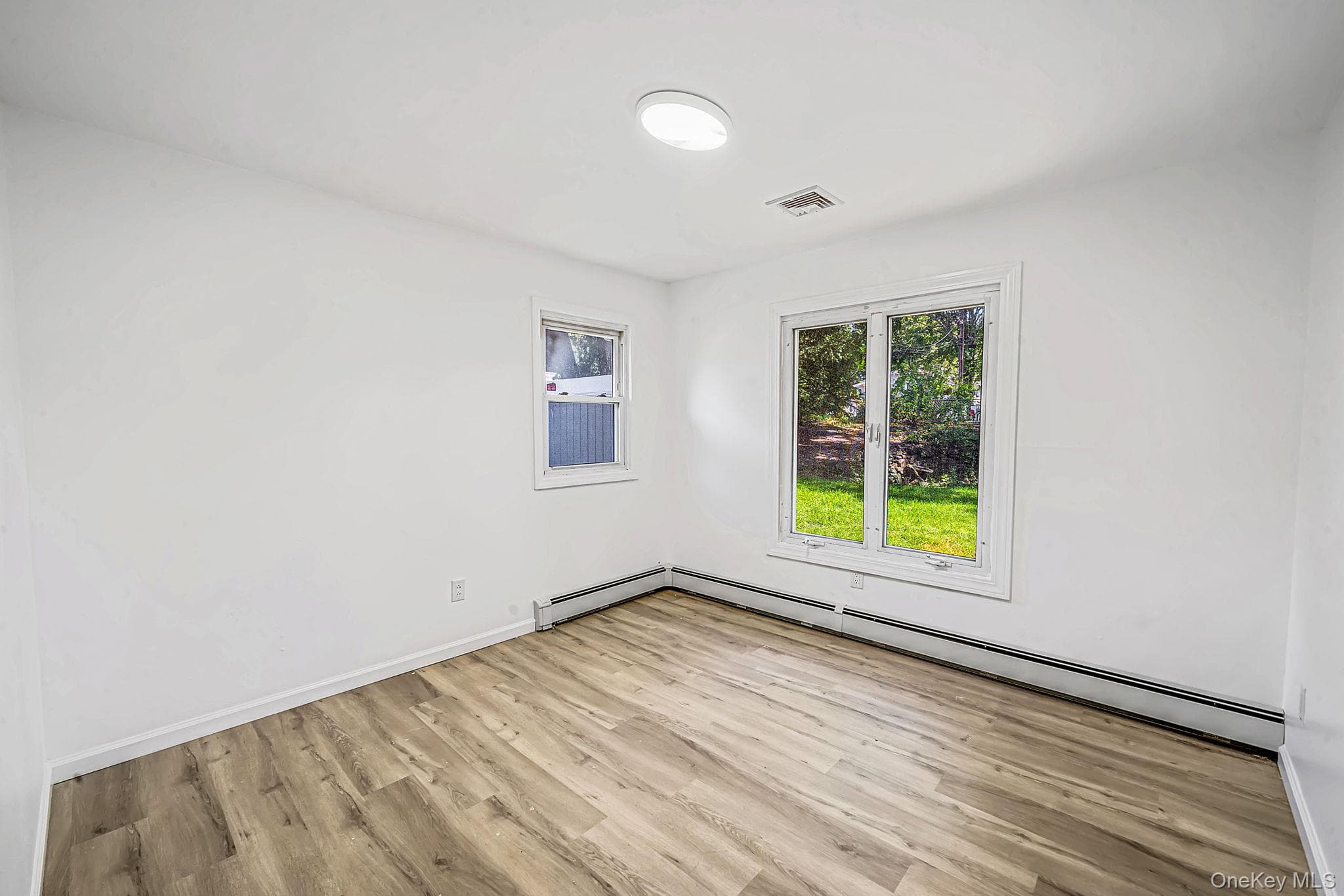 361 Decatur Avenue thumbnail 18