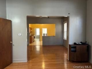 61-38 Grand Avenue thumbnail 10