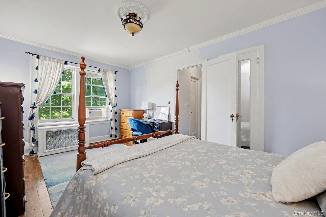 300 S Broadway Unit: 2 H thumbnail 17
