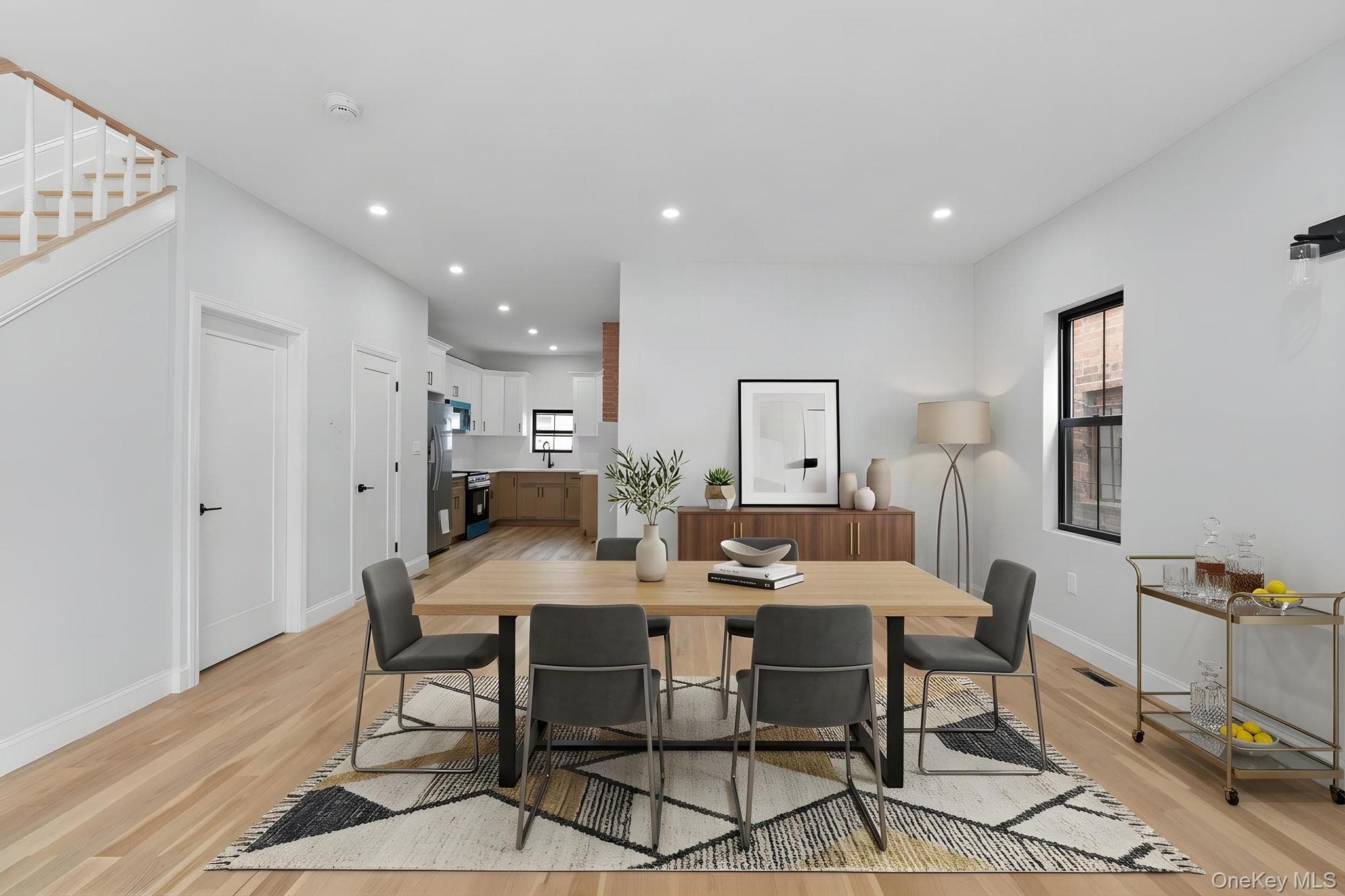147 Essex Street thumbnail 2