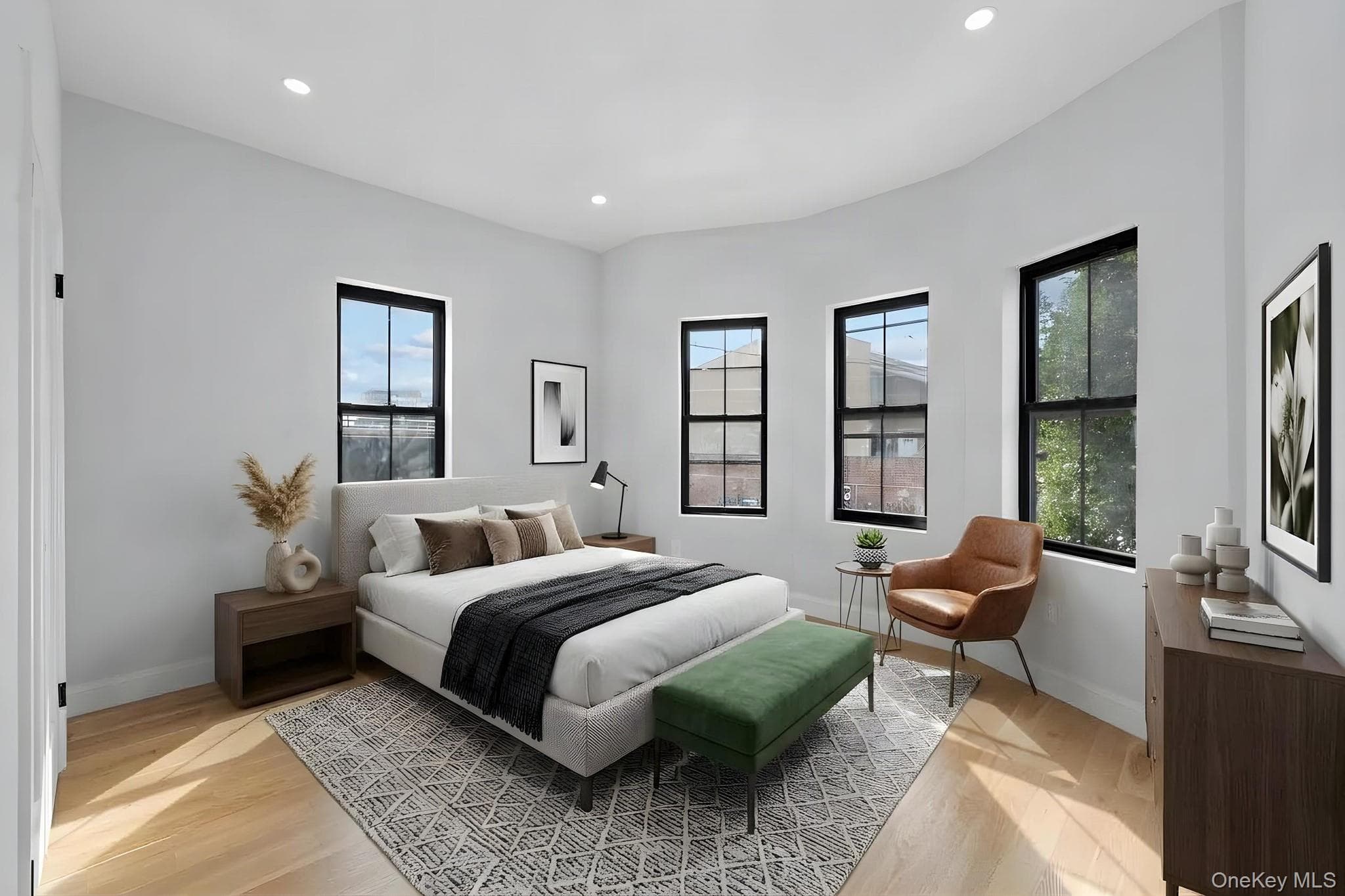 147 Essex Street thumbnail 8