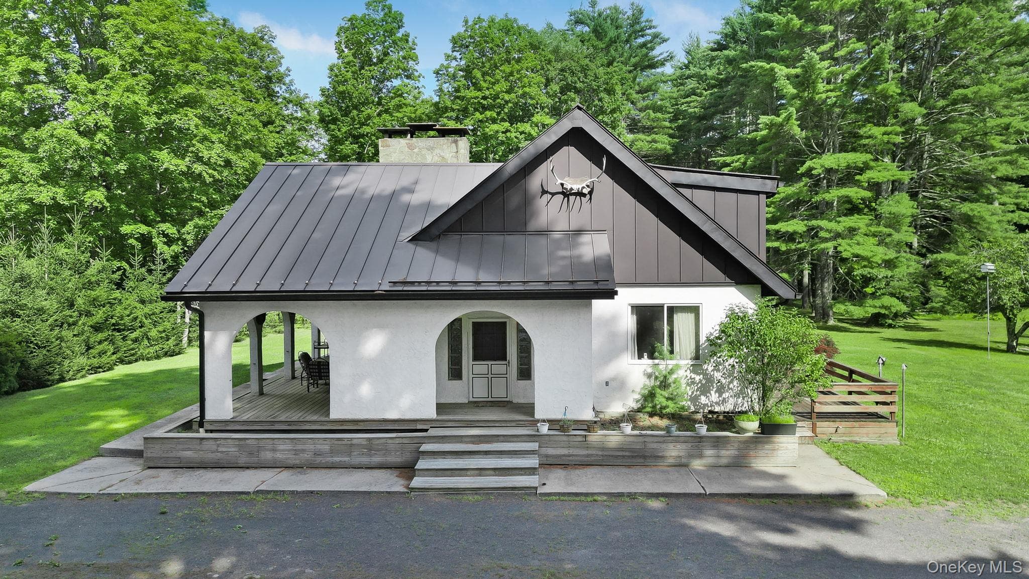 118 Bennett Road photo 1