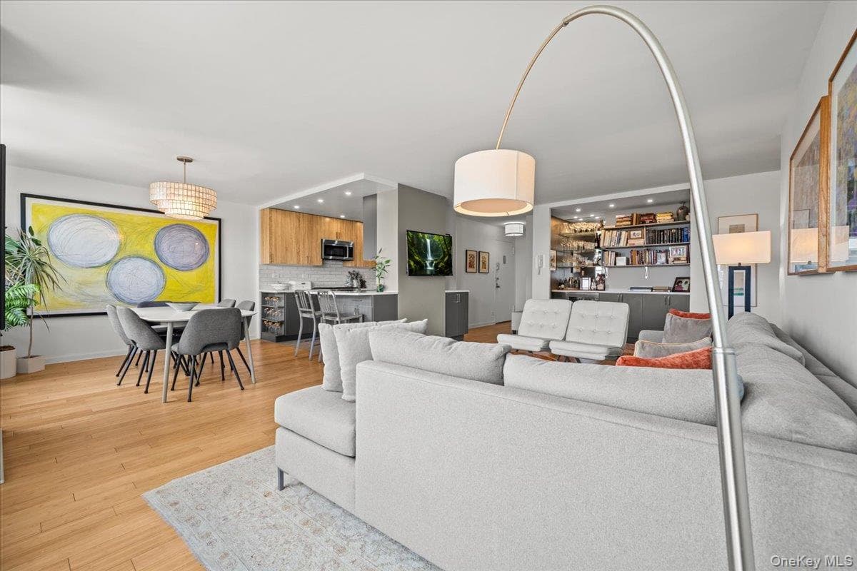 2500 Johnson Avenue Unit: 11P thumbnail 3