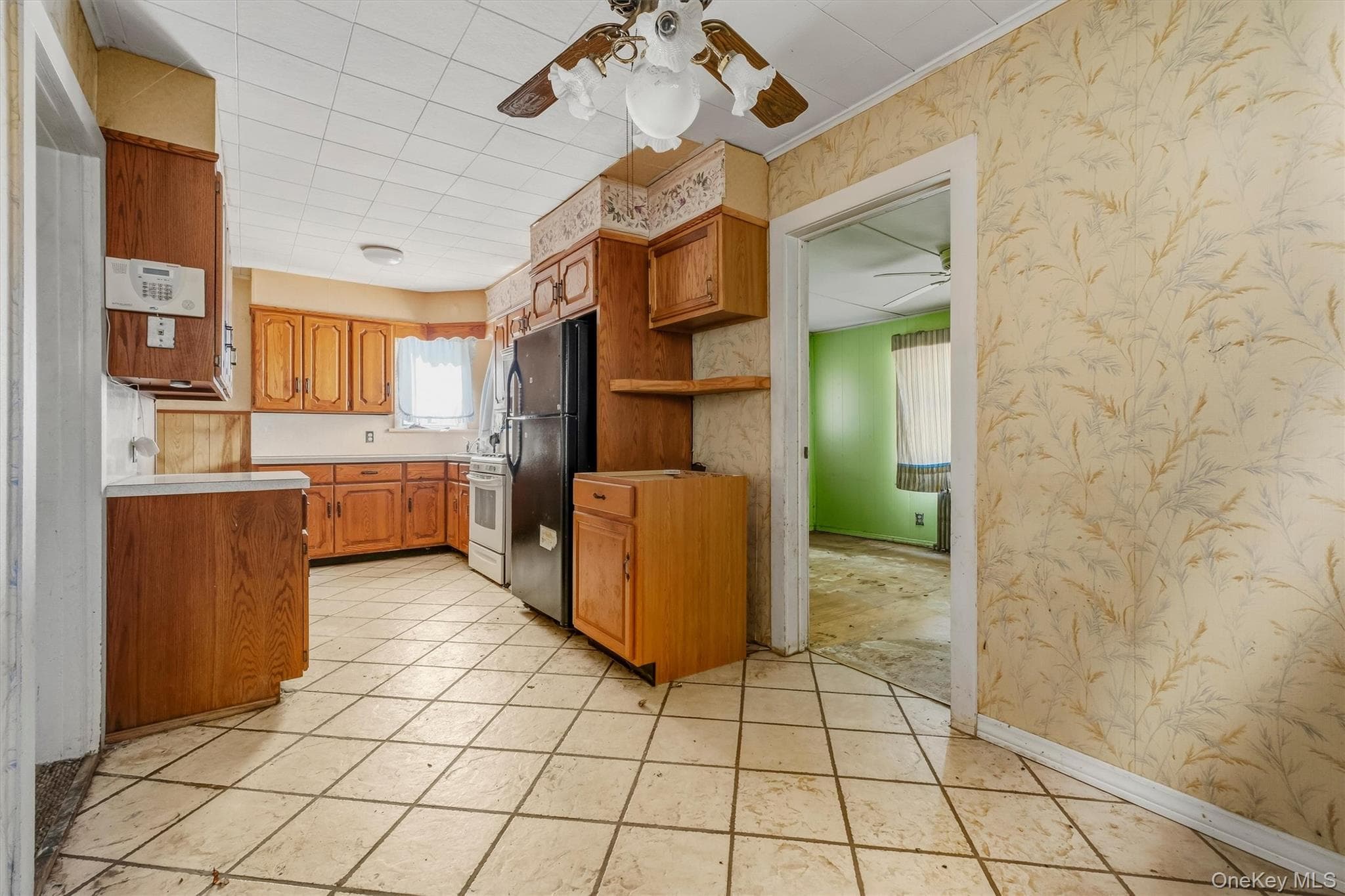 102 Delafield Street thumbnail 9