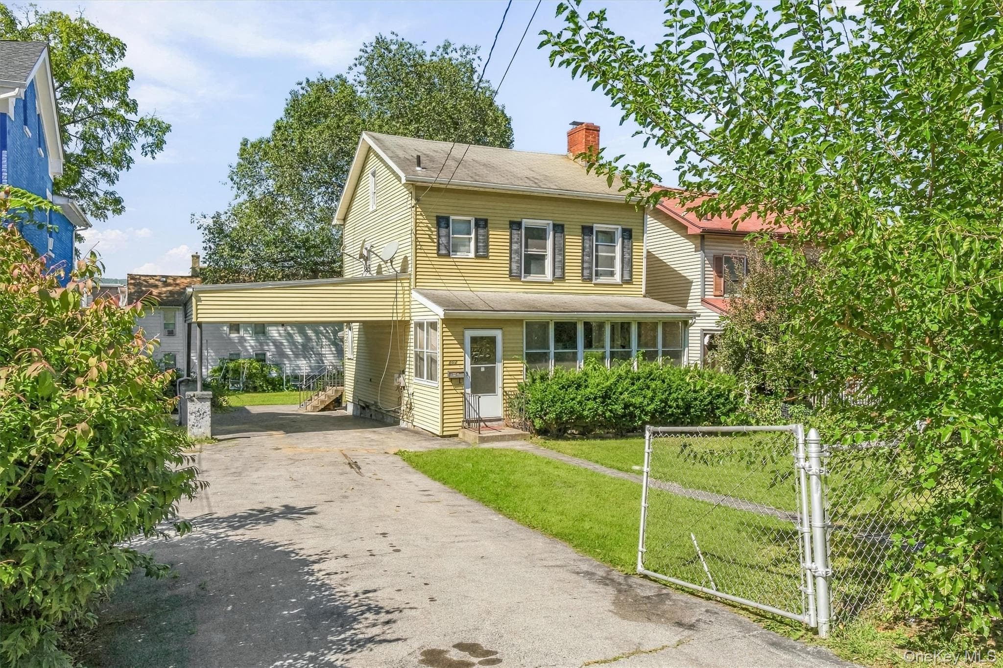 102 Delafield Street thumbnail 2