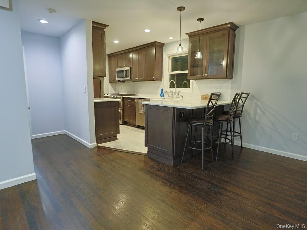 10 Etville Avenue Unit: #12 thumbnail 6