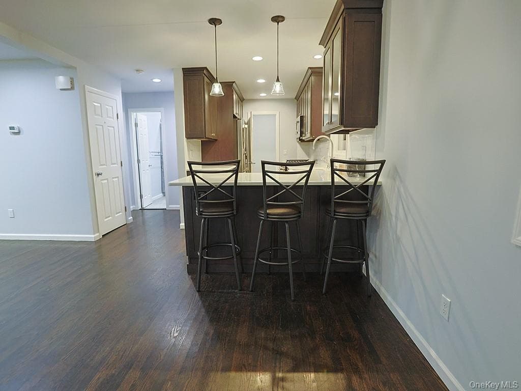 10 Etville Avenue Unit: #12 thumbnail 7