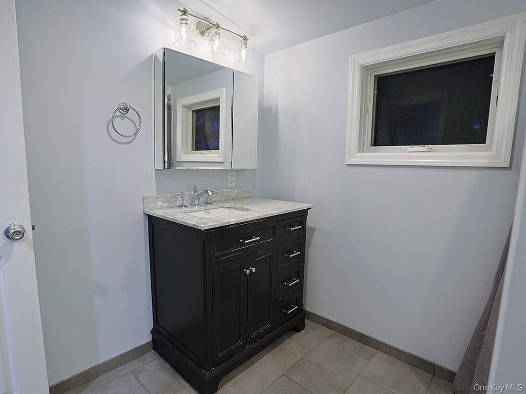 10 Etville Avenue Unit: #12 thumbnail 18