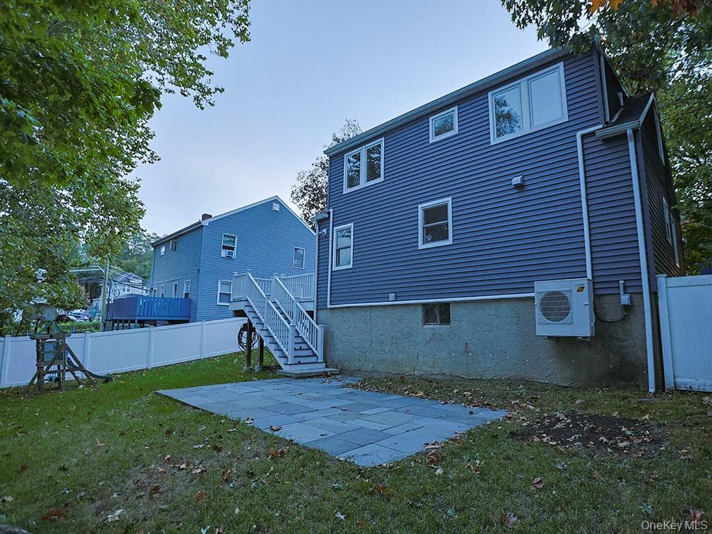 10 Etville Avenue Unit: #12 thumbnail 2