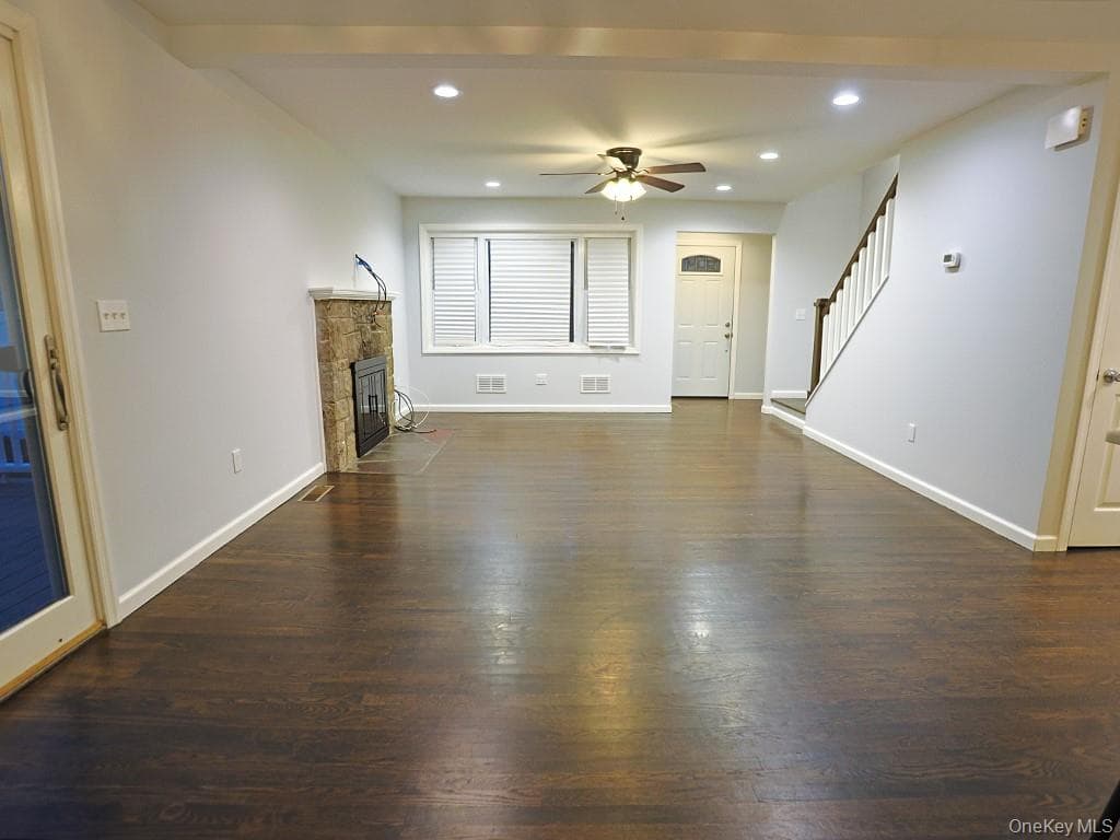 10 Etville Avenue Unit: #12 thumbnail 5
