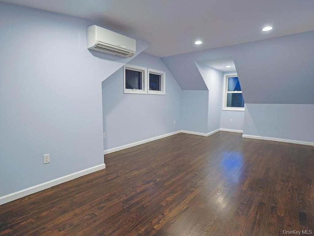 10 Etville Avenue Unit: #12 thumbnail 15