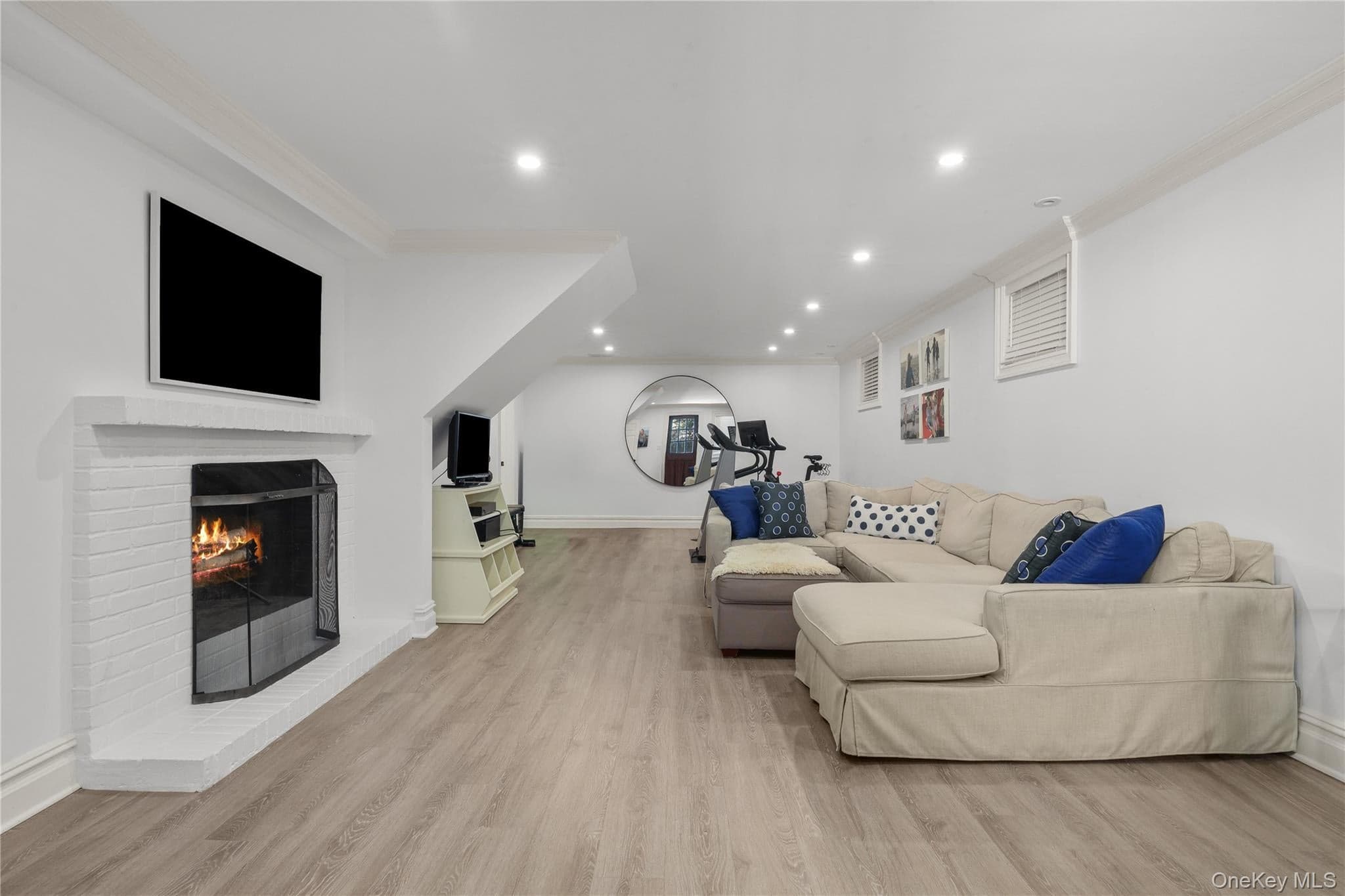 238 Pondfield Road thumbnail 27