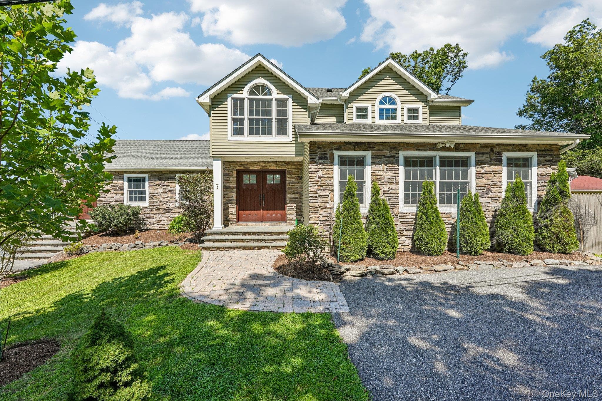 7 Ann Place, Sloatsburg
