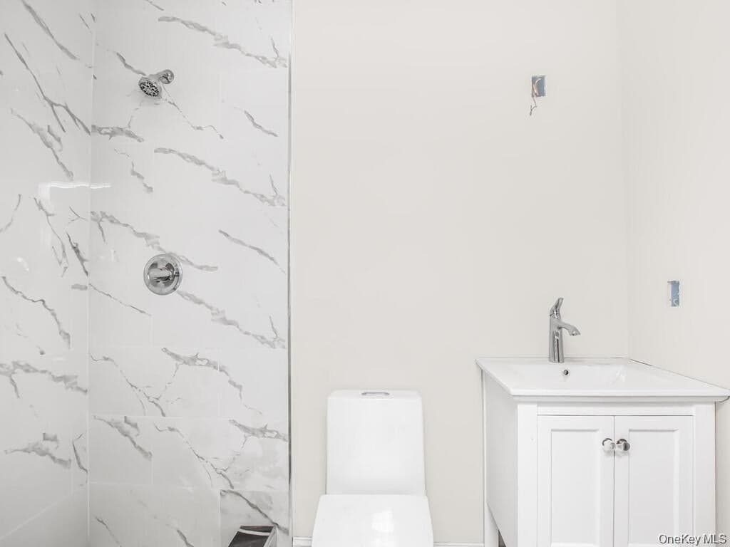 65 W 2nd Street Unit: 8 thumbnail 2