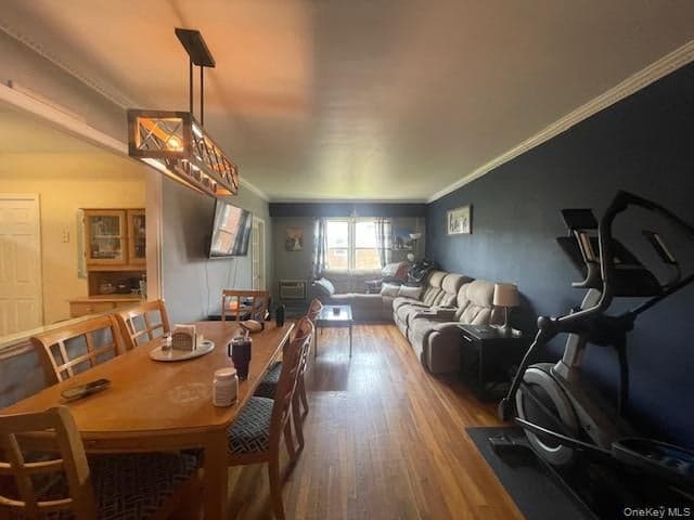 1385 Broadway Unit: A33 thumbnail 4