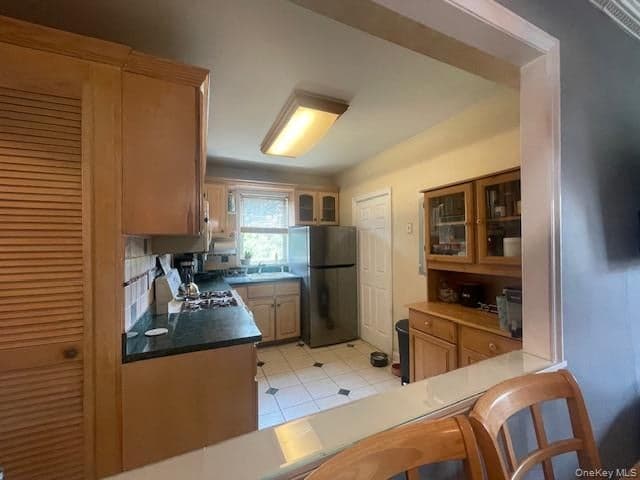 1385 Broadway Unit: A33 thumbnail 7