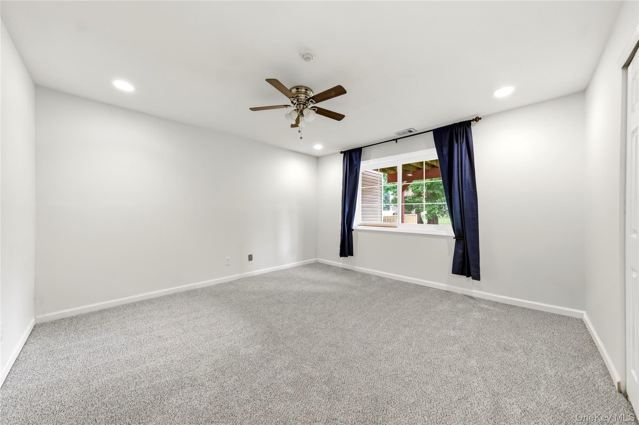 207 Lake Pointe Circle CIR Unit: 207 thumbnail 22