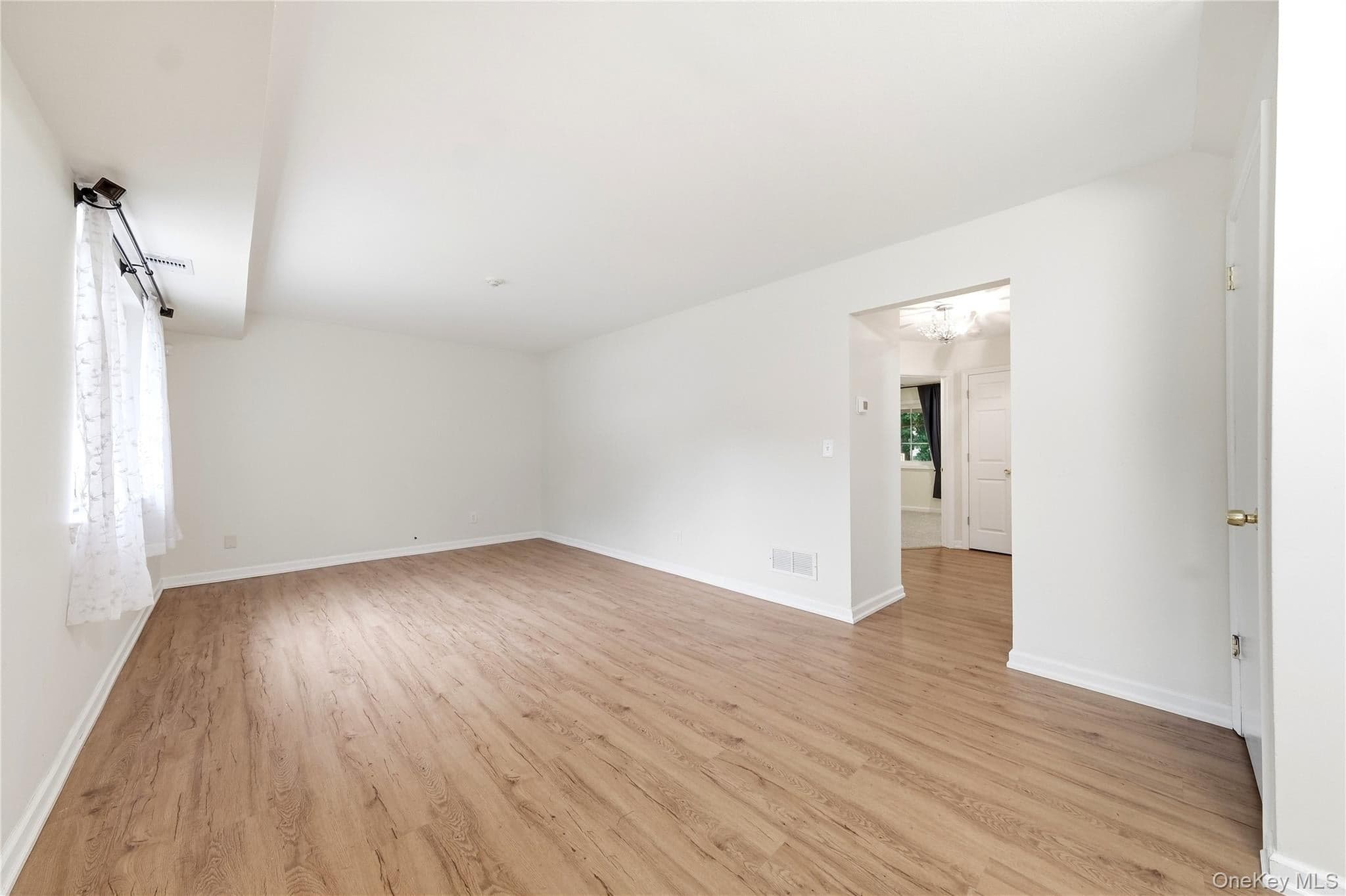 207 Lake Pointe Circle CIR Unit: 207 thumbnail 8