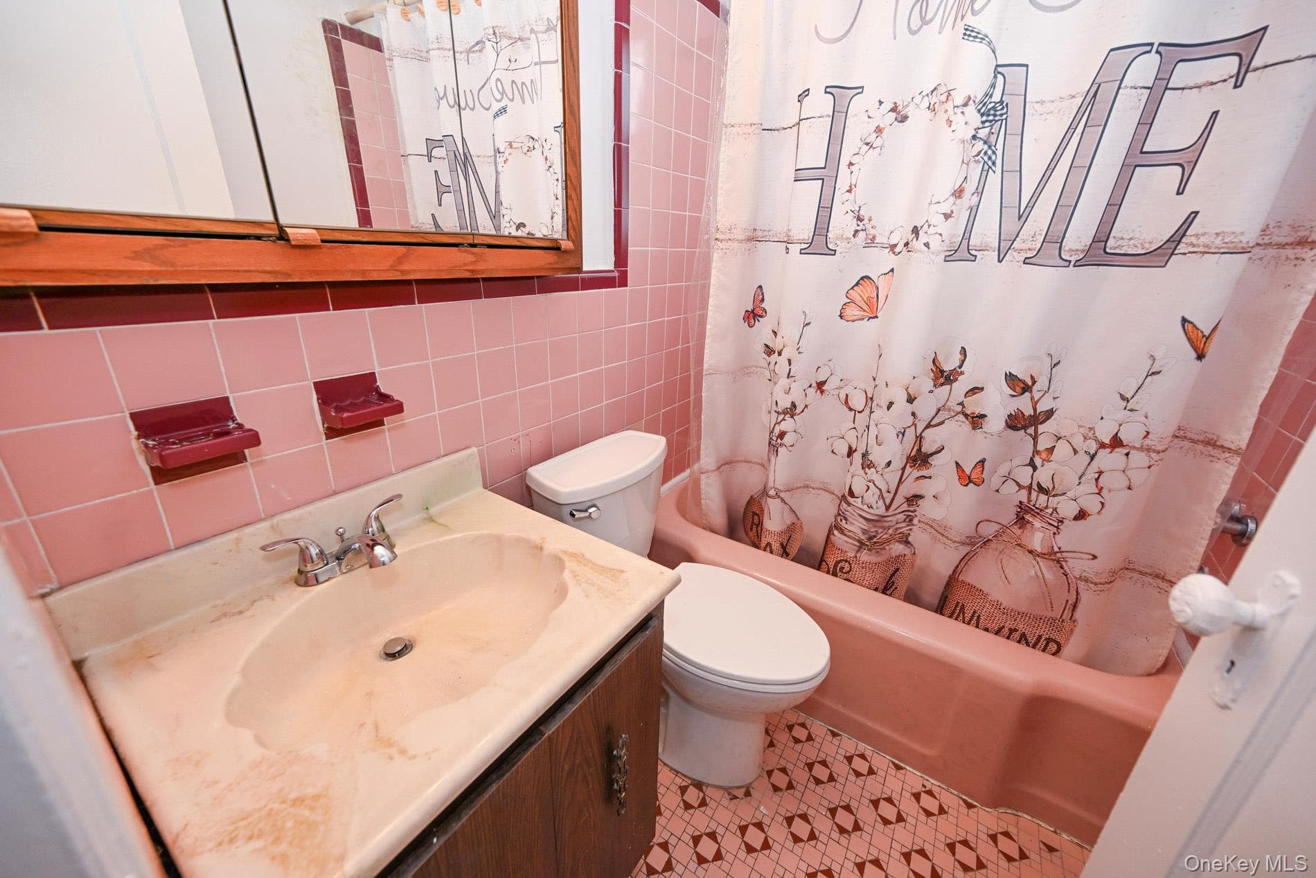 1087 Esther Street thumbnail 7