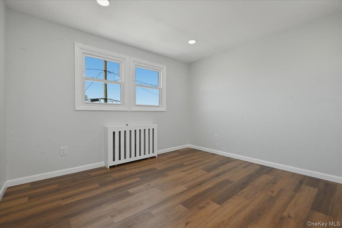 20 Wyona Avenue thumbnail 23