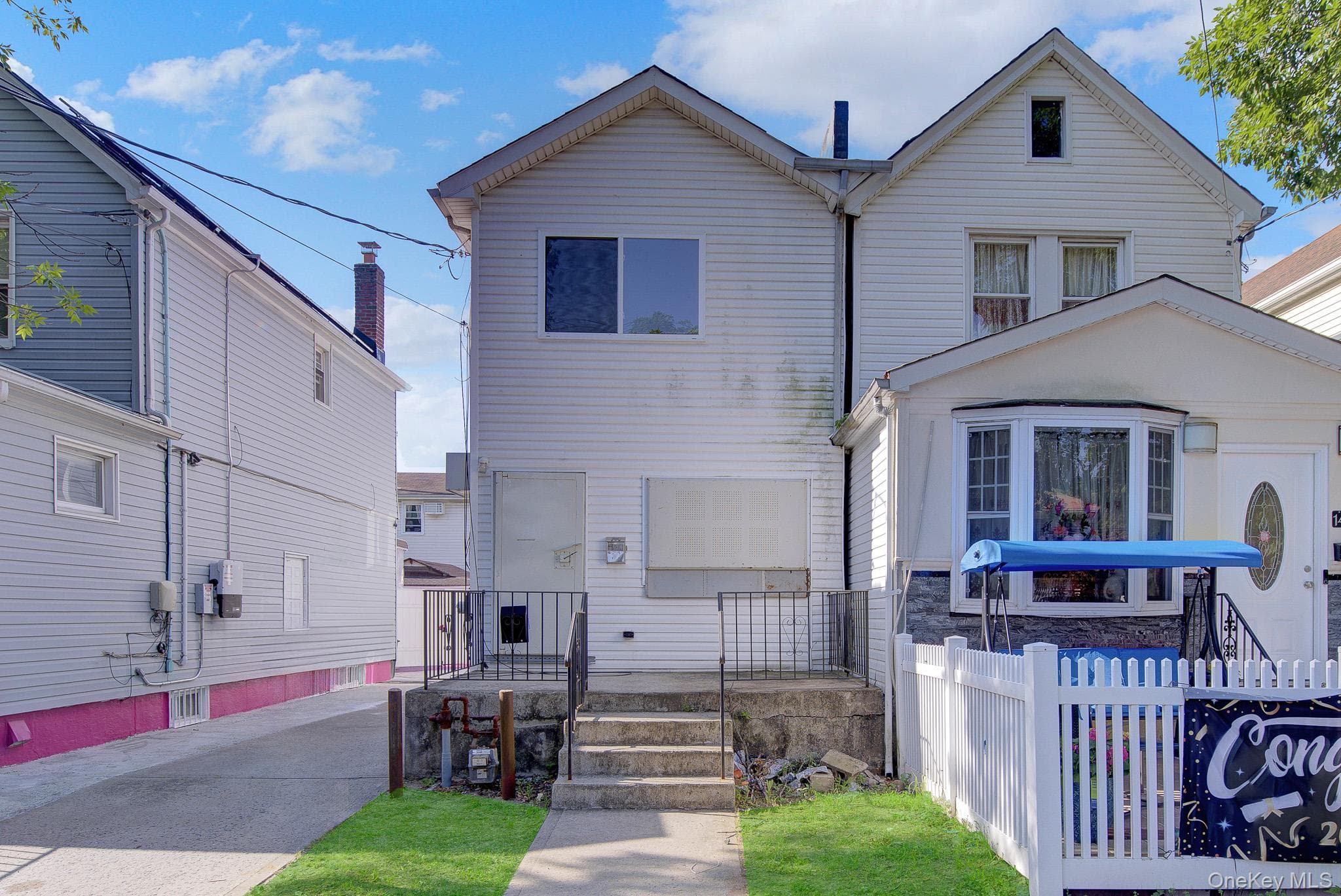 142-16 116th Avenue thumbnail 2