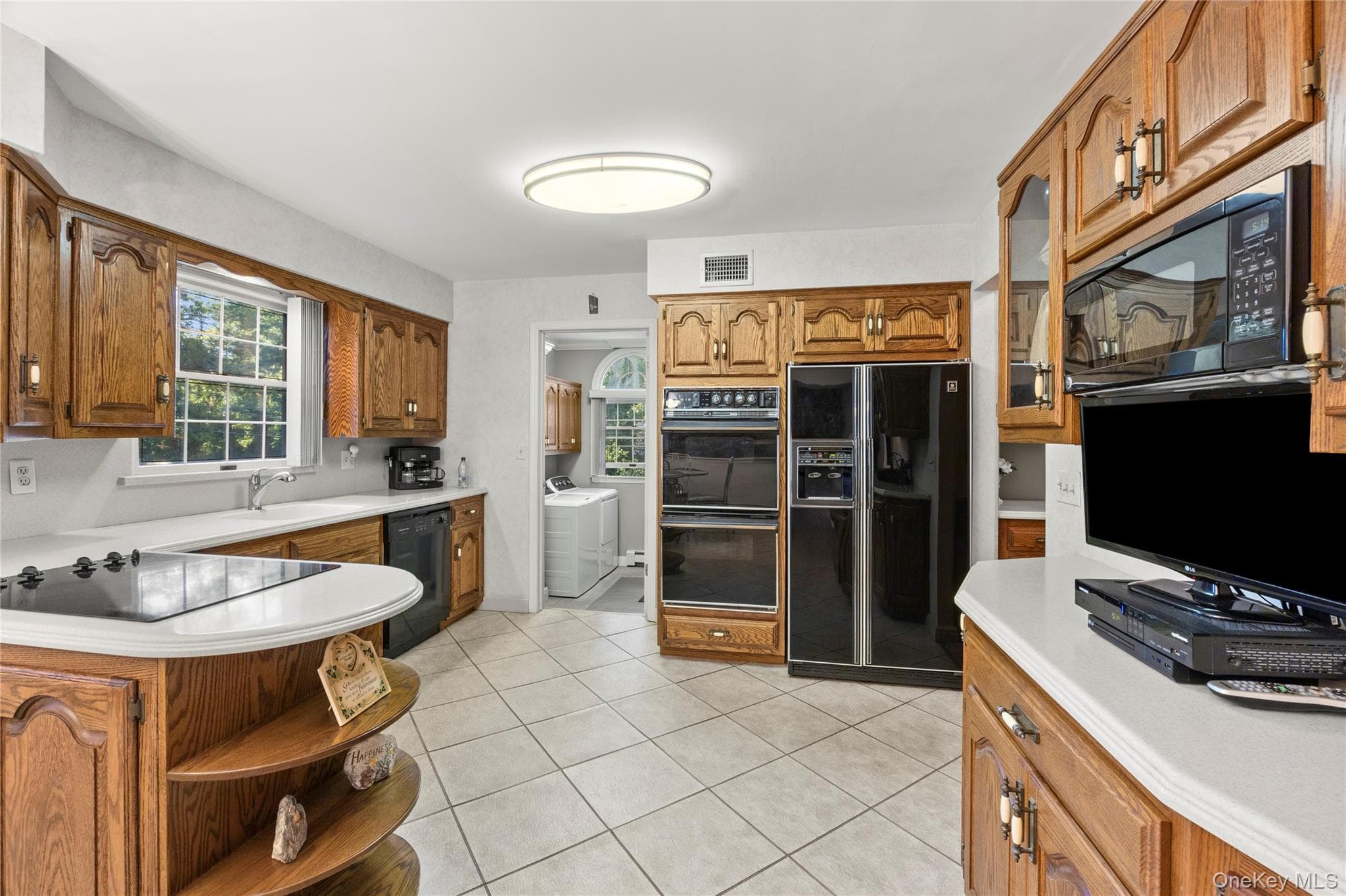 282 Harned Road thumbnail 14