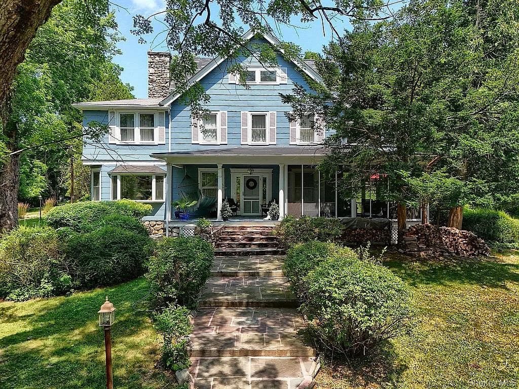 421 Spring Street photo 1