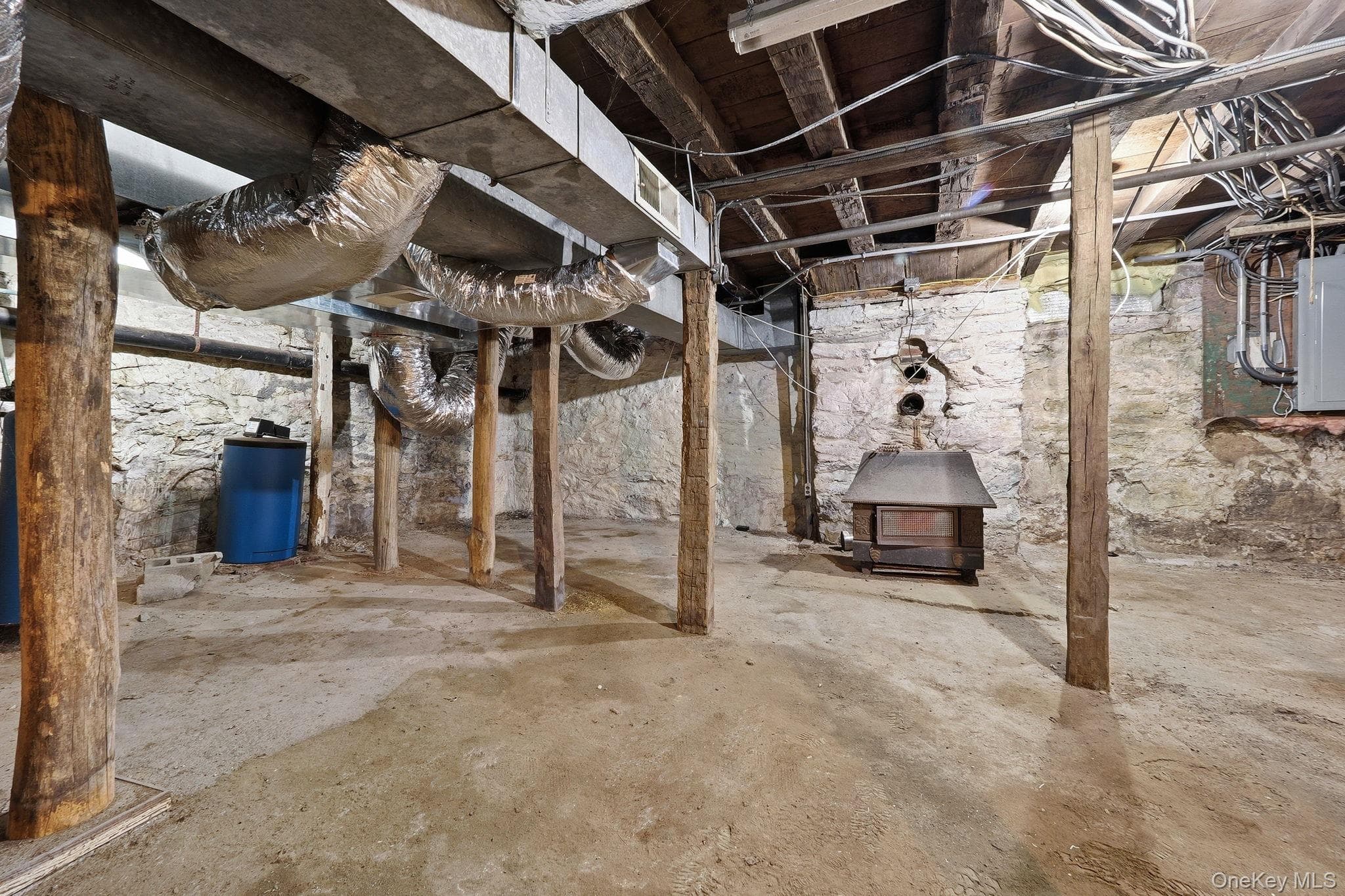 1141 Beekman Road thumbnail 26