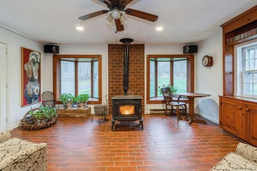 1141 Beekman Road thumbnail 8