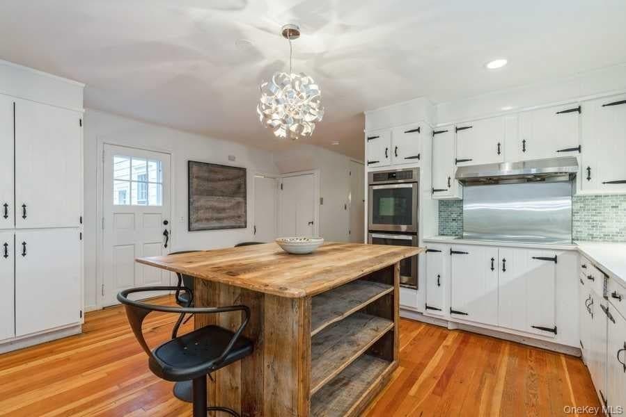 1141 Beekman Road thumbnail 5
