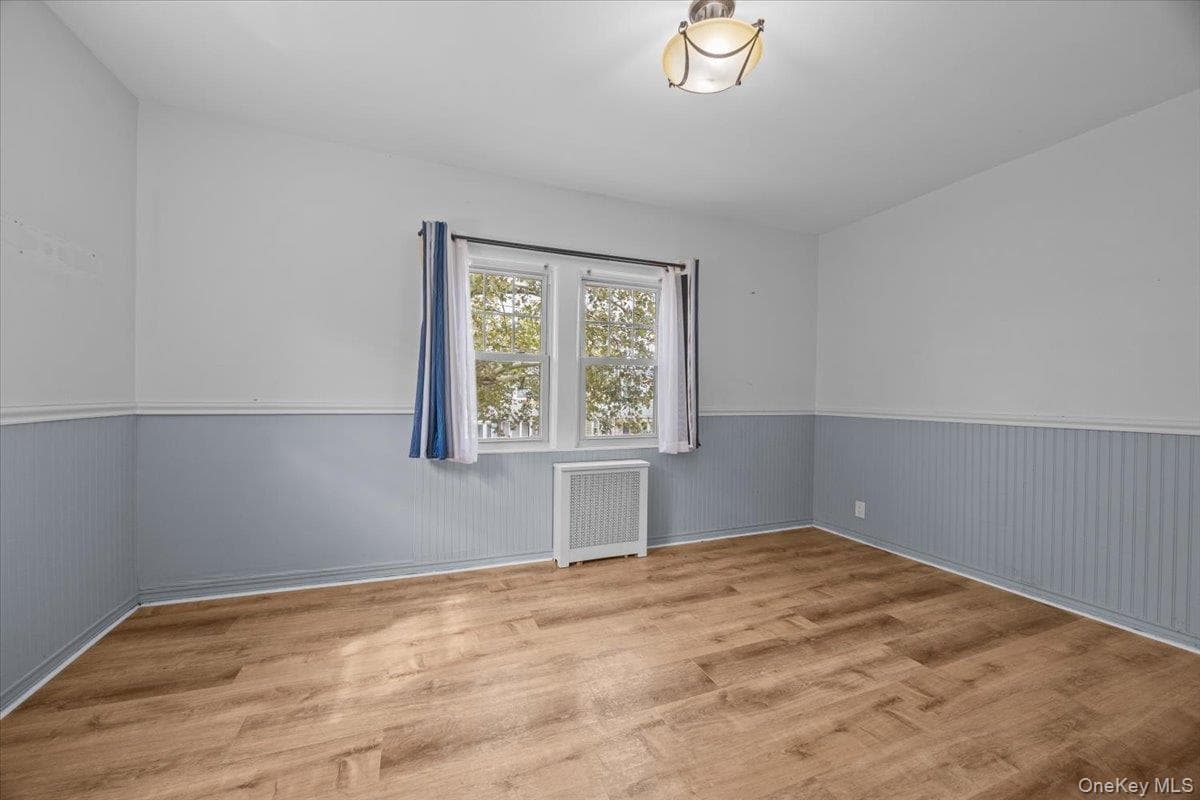 1515 E 55th Street thumbnail 9