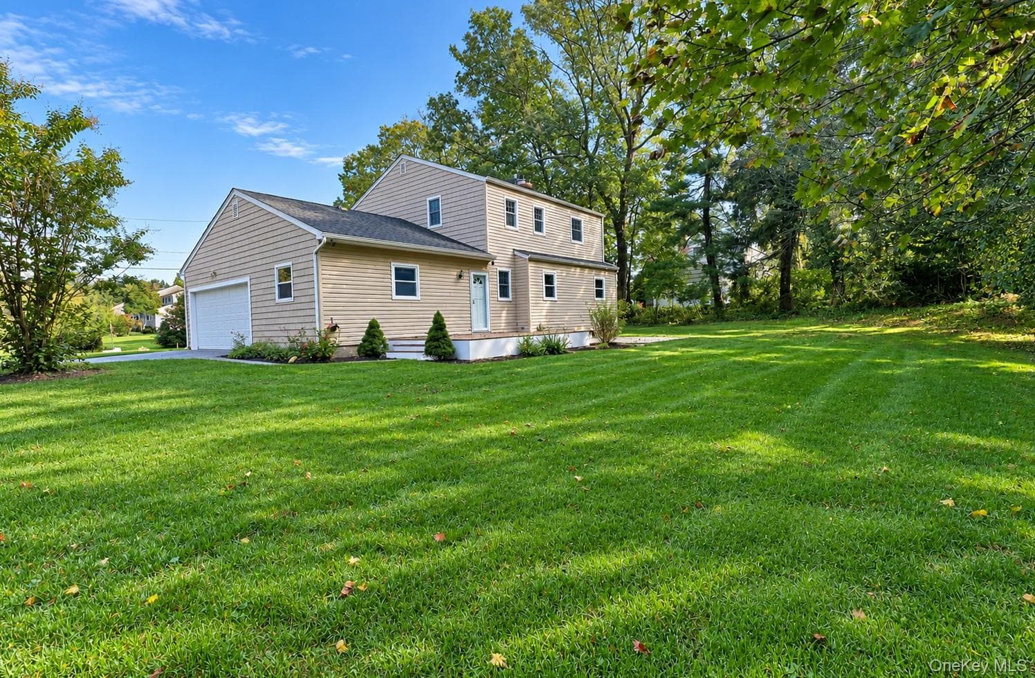 2 Salem Drive thumbnail 28