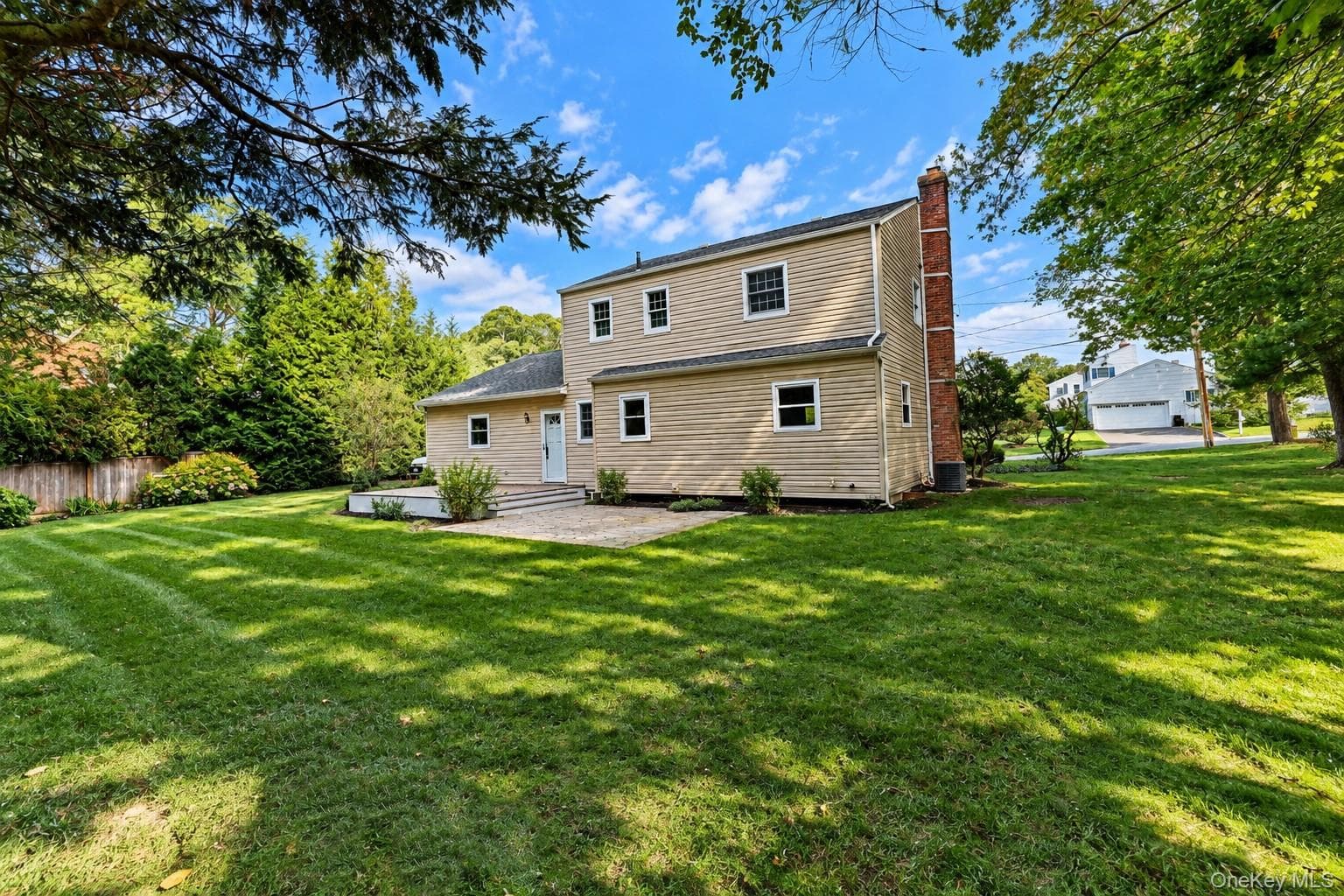 2 Salem Drive thumbnail 29