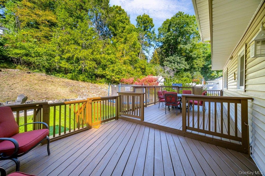 75 Alda Drive thumbnail 32