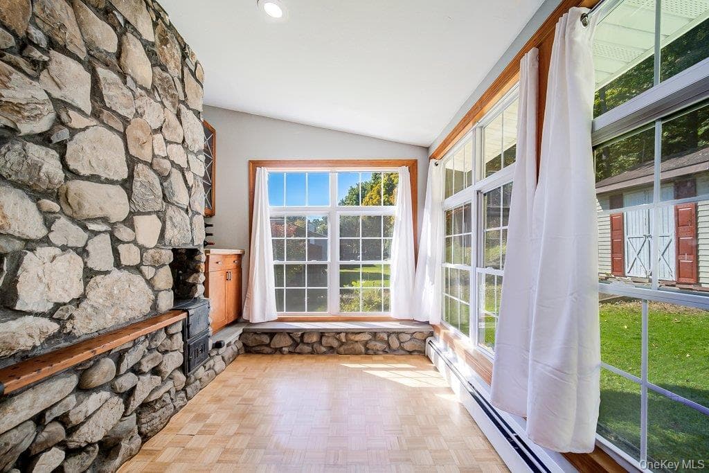 75 Alda Drive thumbnail 18