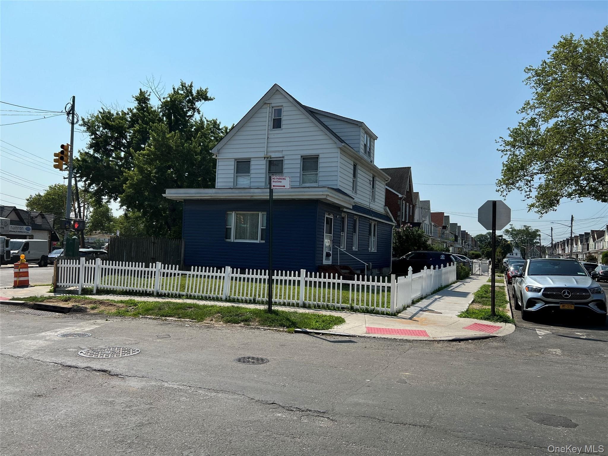 114-01 211 211 Street St thumbnail 2