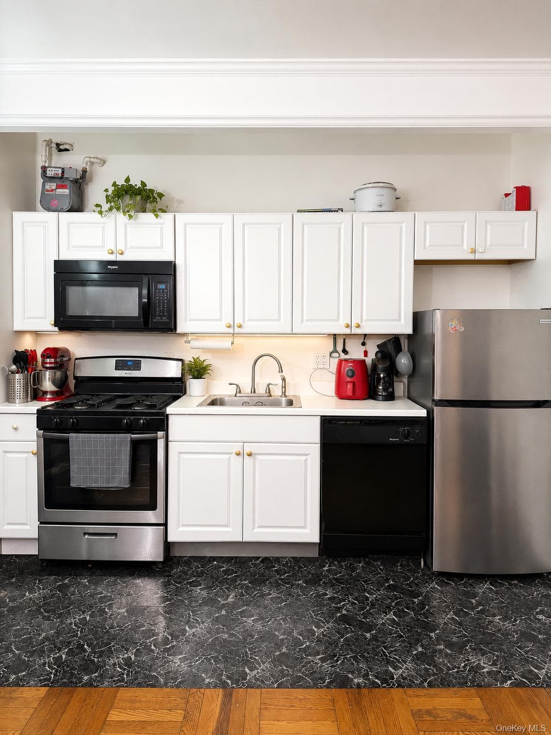 3396 Wayne Avenue Unit: D22 thumbnail 2