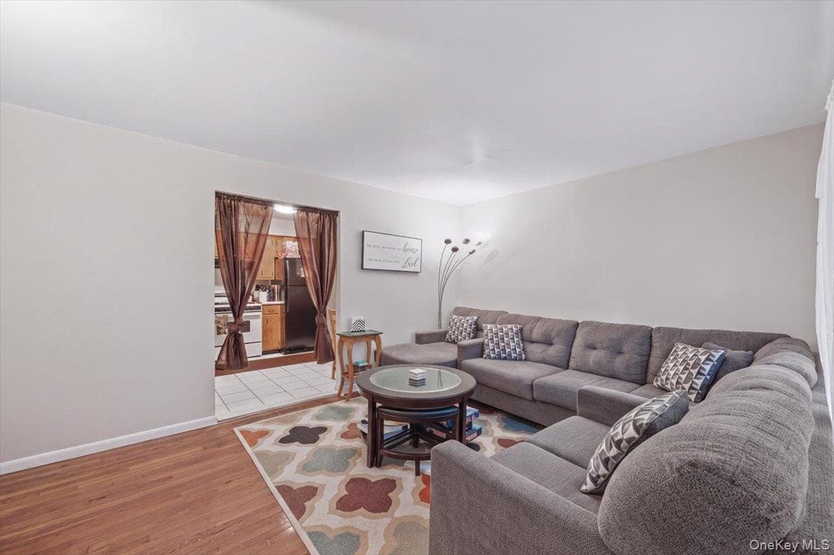 805 Tuckahoe Road thumbnail 2
