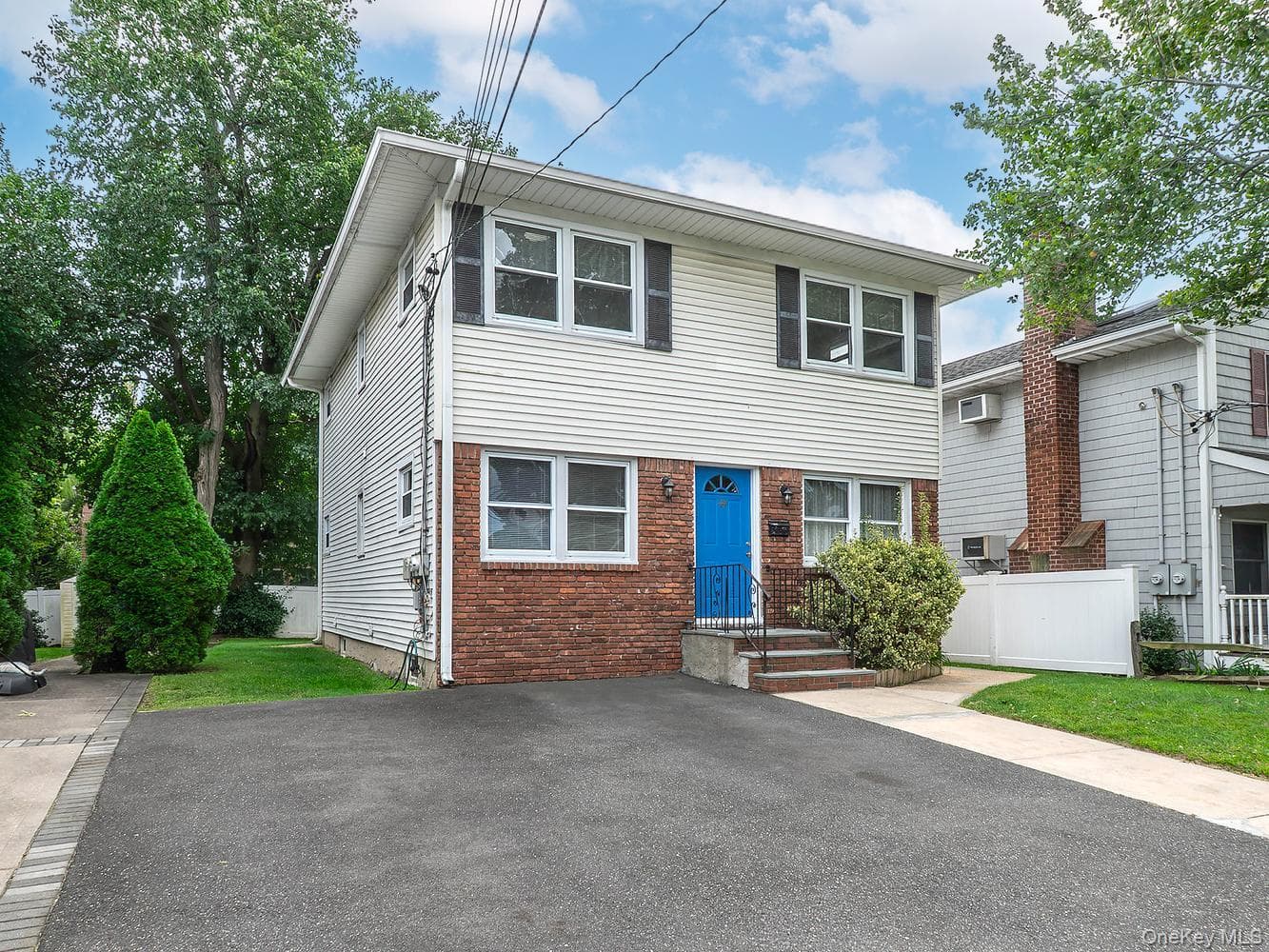 44 Corchaug Avenue thumbnail 2