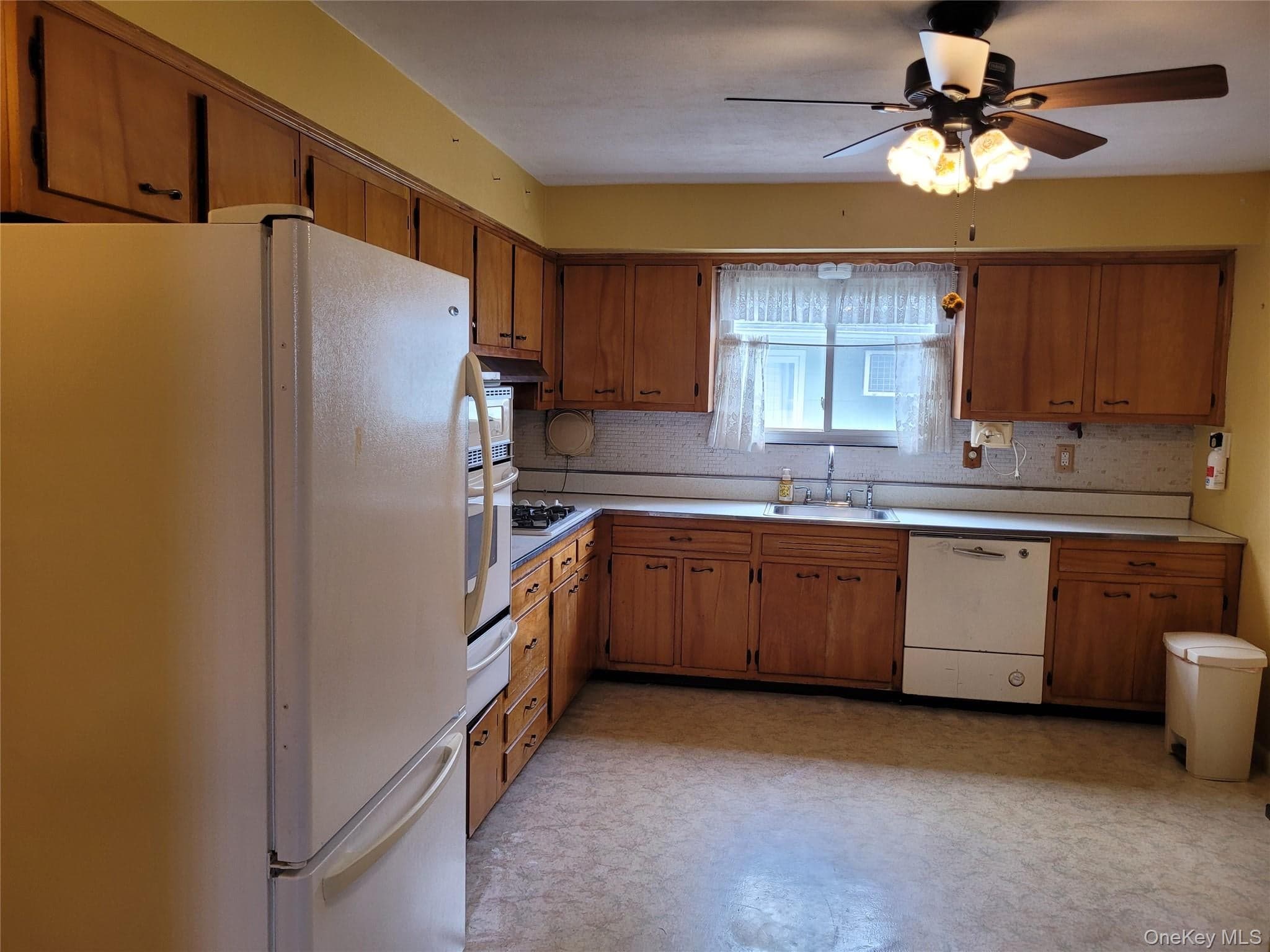 110 Crest Avenue thumbnail 20