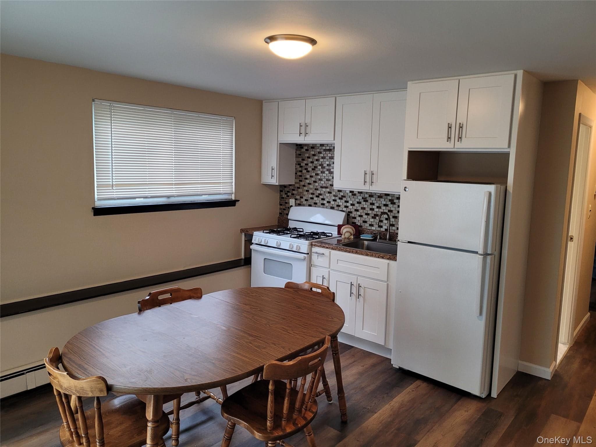 110 Crest Avenue thumbnail 31