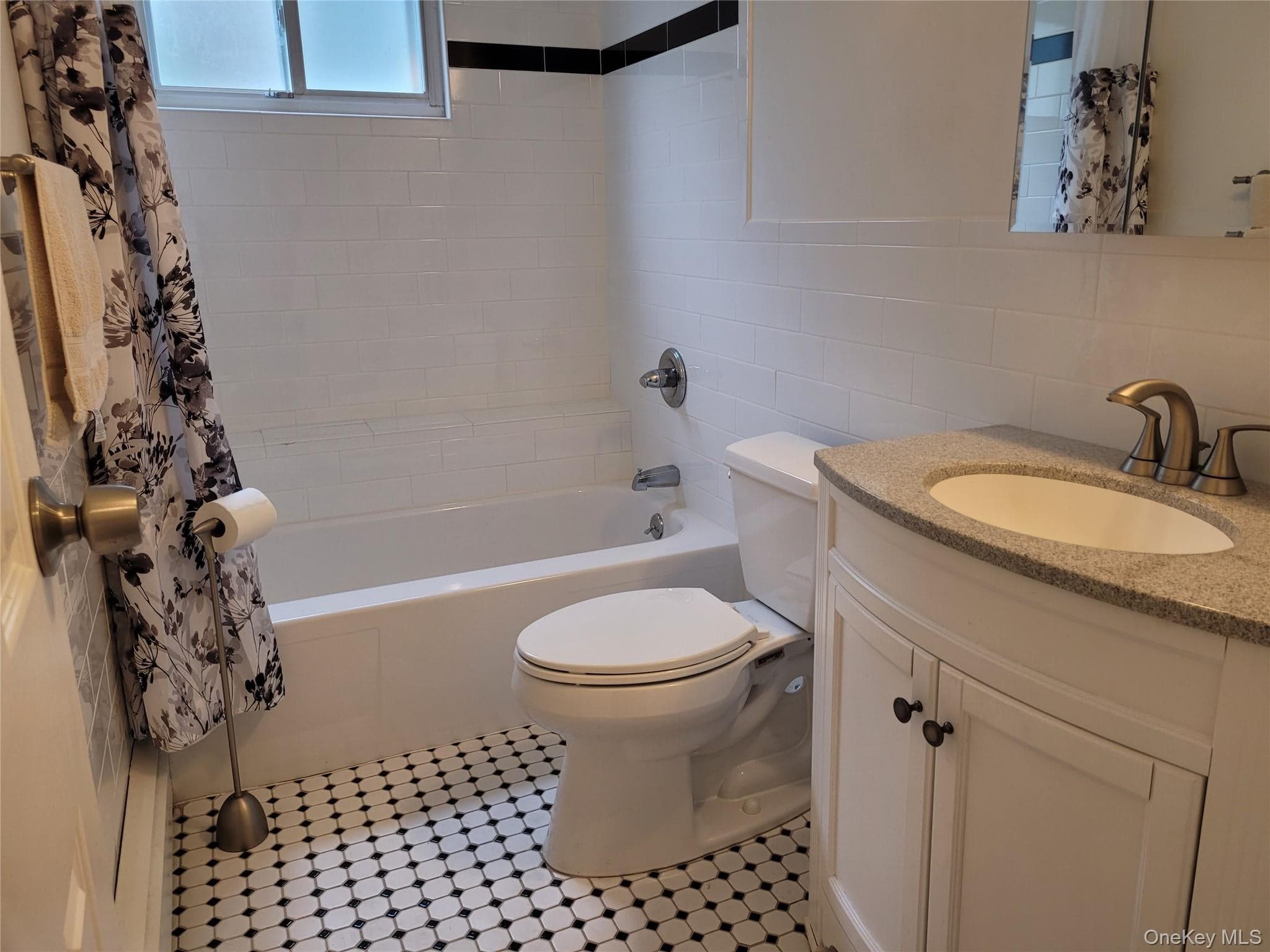 110 Crest Avenue thumbnail 35